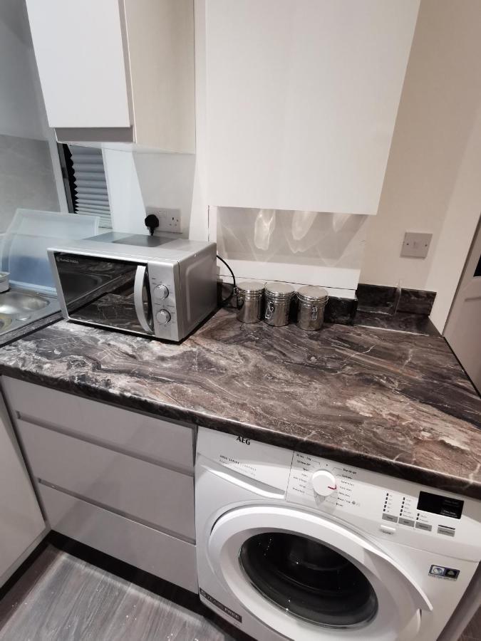 Studio Self Contained Double Bedroom Λονδίνο Εξωτερικό φωτογραφία